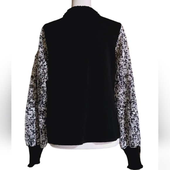 Siani Blouse with contrasting puffy sleeves - Picture 2 of 6